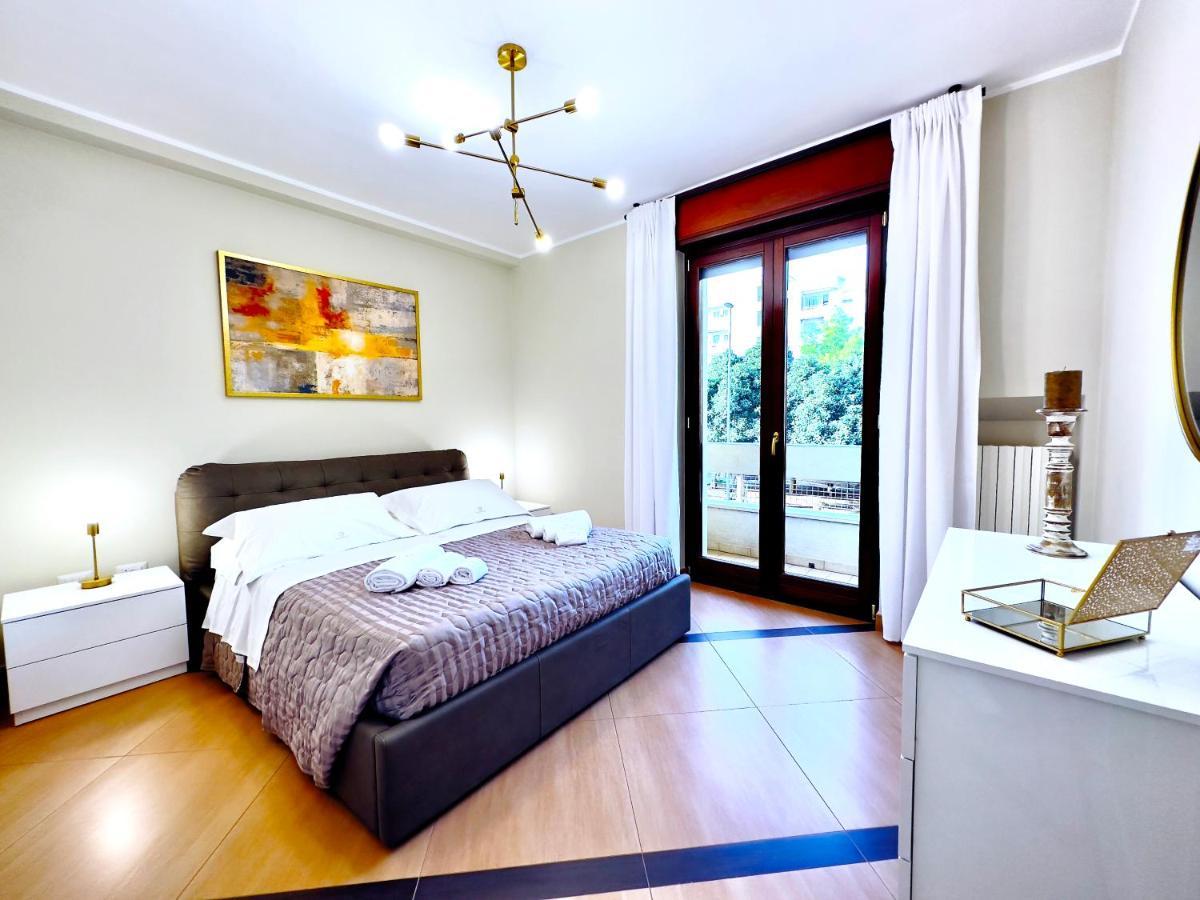 Salento Sweet Home - Obelisco Luxury Apartment Lecce Bagian luar foto